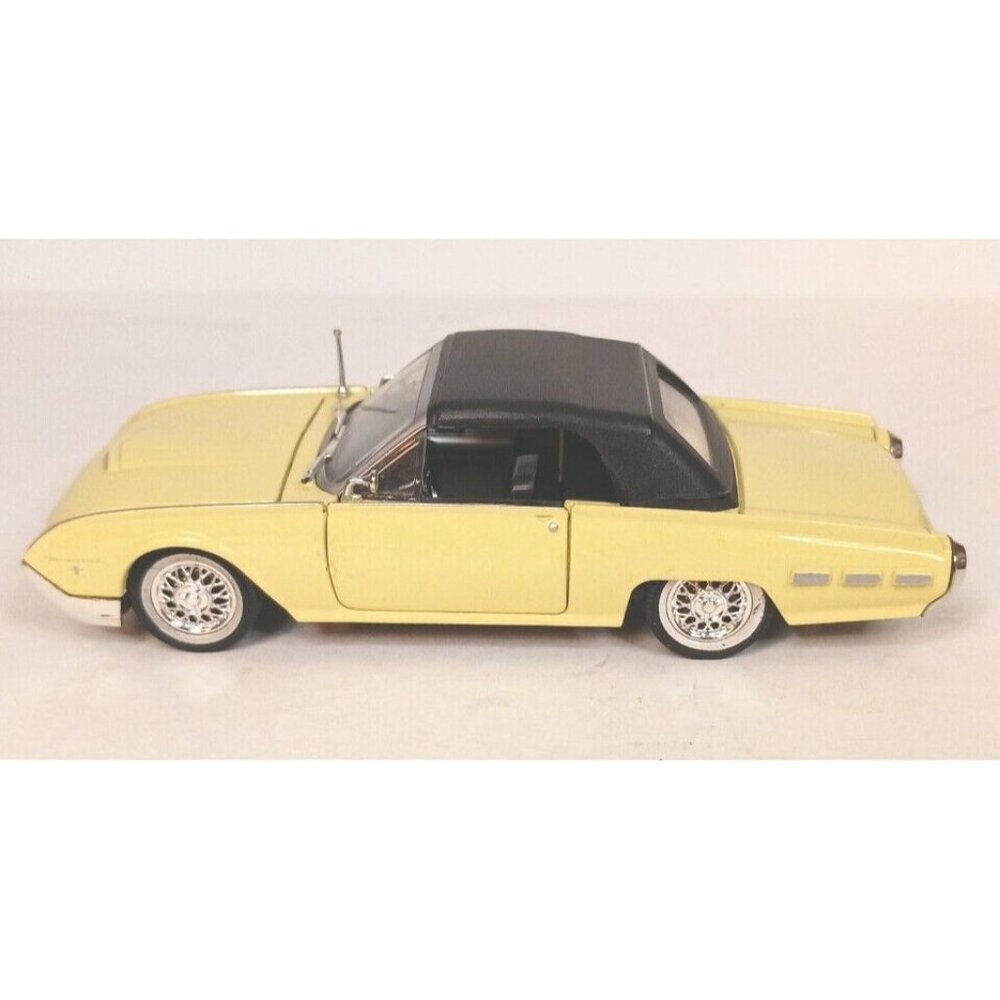 1962 Ford Thunderbird Roadster Arko Die Cast 1:34 Scale Hood Trunk Doors Open